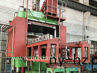 齣(chu)口(kou)斯(si)裏蘭卡(ka)實(shí)心(xin)胎硫(liu)化(hua)機(jī)